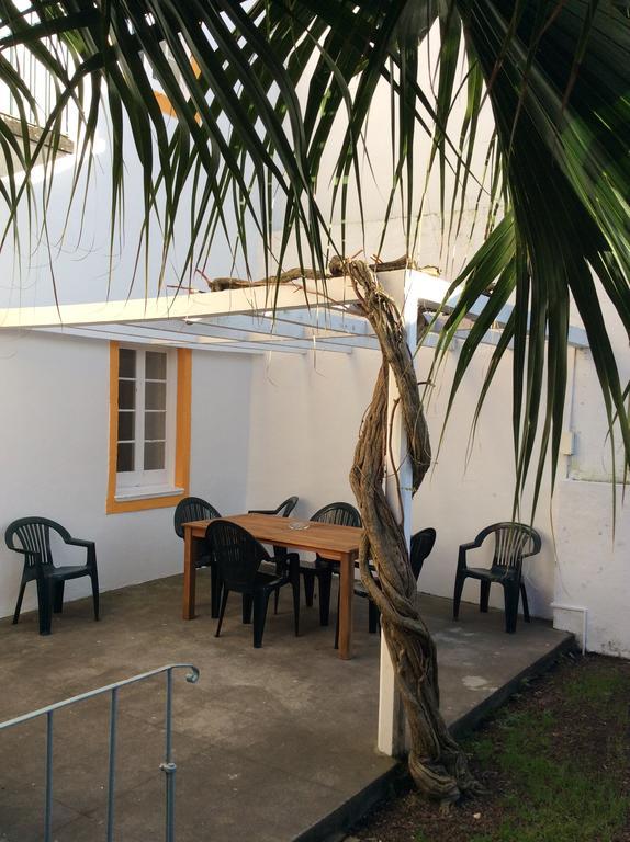 Вилла Family House Garden Понта-Делгада Экстерьер фото
